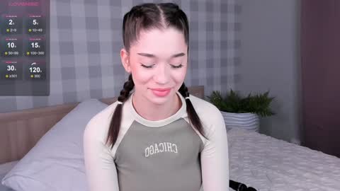 Snapshot of flirtykitty_ chatting on December 30, 2024, 8:25 pm Emely online show from December 30, 2024, 8:25 pm