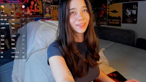 Snapshot of flirtykitty_ chatting on February 21, 2025, 10:15 pm Emely online show from February 21, 2025, 10:15 pm