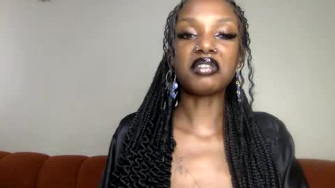 Snapshot of flirtyy_sheery chatting on June 17, 2026, 10:50 am sheery online show from June 17, 2026, 10:50 am