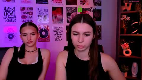 Snapshot of flora_ri chatting on July 10, 2026, 9:23 am just ask me online show from July 10, 2026, 9:23 am