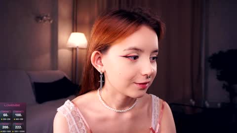 Snapshot of florencewilliam chatting on February 7, 2025, 6:45 pm Miranda Day Edanight. online show from February 7, 2025, 6:45 pm