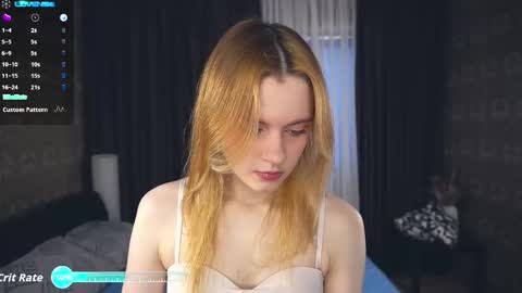 Snapshot of florencewilliam chatting on October 9, 2025, 6:11 am Miranda Day Edanight. online show from October 9, 2025, 6:11 am