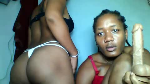 florencia011 online show from February 25, 2025, 11:30 am