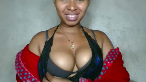 florencia011 online show from October 23, 2025, 7:45 pm