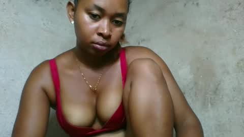 florencia011 online show from February 9, 2026, 9:30 pm