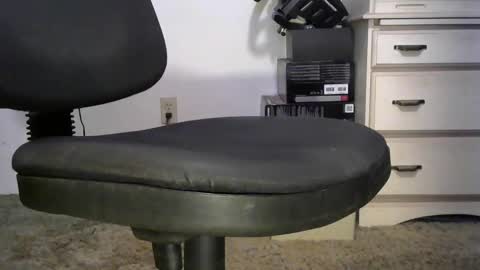 floridaboy0840 online show from November 6, 2025, 11:37 pm