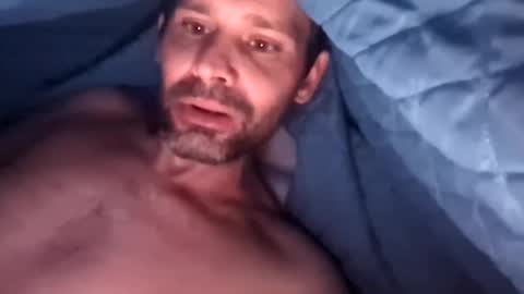 floridaman320 online show from November 5, 2025, 10:26 am