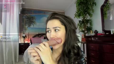 Nicole online show from February 11, 2025, 5:58 am