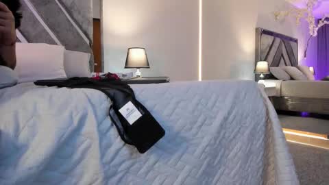 Its a pleasure to meet you. Im Flower. Help me reach 1k. Follow me. online show from September 28, 2025, 12:16 am