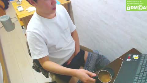 flowerbox online show from January 26, 2025, 8:36 am