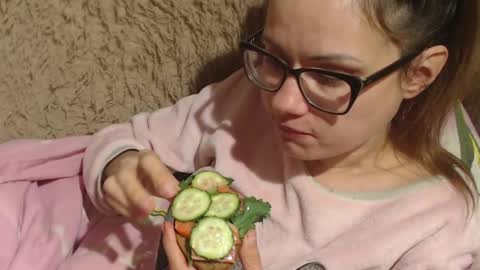 Snapshot of flowercandydoll chatting on December 2, 2024, 12:30 am say meow and send tip  online show from December 2, 2024, 12:30 am