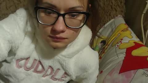 Snapshot of flowercandydoll chatting on December 27, 2024, 4:10 pm say meow and send tip  online show from December 27, 2024, 4:10 pm