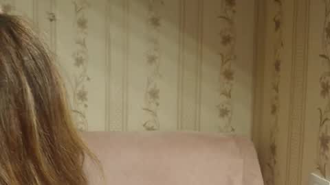 say meow and send tip  online show from November 3, 2025, 7:48 pm