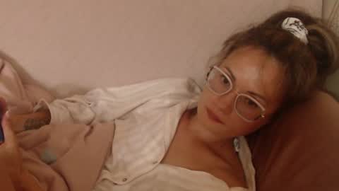 say meow and send tip  online show from June 20, 2026, 7:16 pm