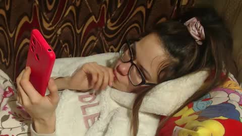 say meow and send tip  online show from March 2, 2025, 7:56 pm