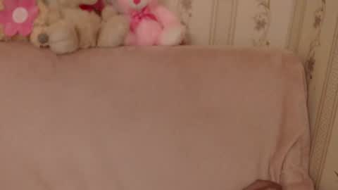 Snapshot of flowercandydoll13 chatting on June 11, 2026, 2:59 pm say meow and send tip online show from June 11, 2026, 2:59 pm
