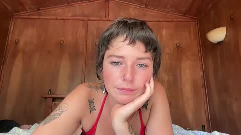 Flowergirl online show from January 3, 2025, 11:44 pm