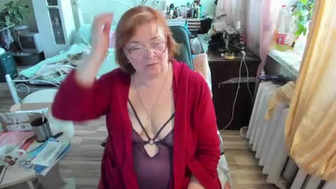 Snapshot of flowerlover8 chatting on May 26, 2026, 3:57 am Flowerlower online show from May 26, 2026, 3:57 am