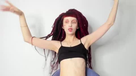 Flower online show from February 27, 2025, 1:28 pm