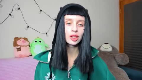 Flower online show from October 2, 2025, 3:52 pm