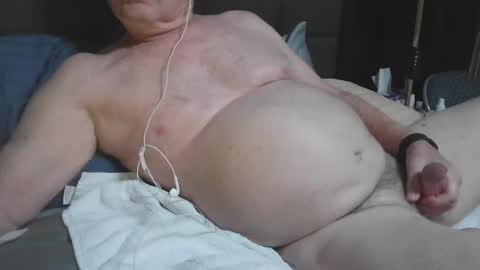 FLshowman online show from February 9, 2025, 3:43 am