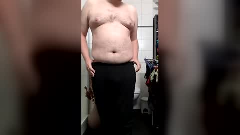 Snapshot of fluffybutt_ chatting on July 21, 2026, 8:55 pm fluffybutt_ online show from July 21, 2026, 8:55 pm