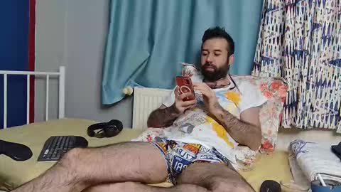 Fly online show from November 30, 2025, 12:09 pm