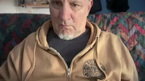 fnkywht60smthng_ online show from March 8, 2026, 4:44 pm