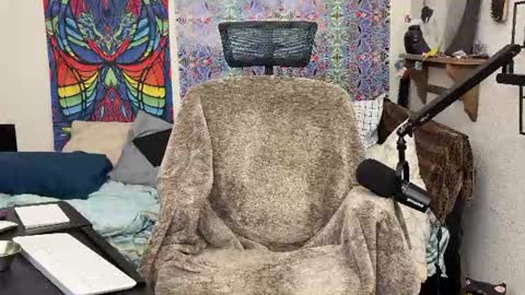 Snapshot of folkemord69 chatting on June 24, 2026, 6:12 am Chris online show from June 24, 2026, 6:12 am