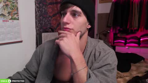 Folleti online show from December 4, 2025, 7:28 am