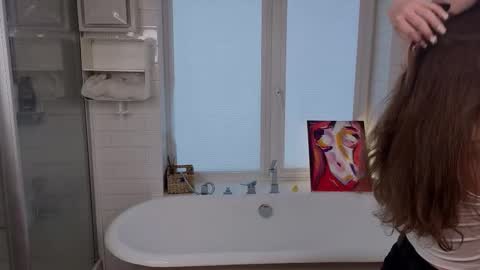 Mery online show from February 17, 2026, 5:48 am