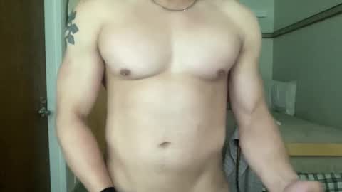 Footballplayer334 online show from April 21, 2026, 10:23 pm