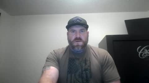 Snapshot of footballtroyg chatting on November 24, 2025, 11:04 pm footballtroyg online show from November 24, 2025, 11:04 pm