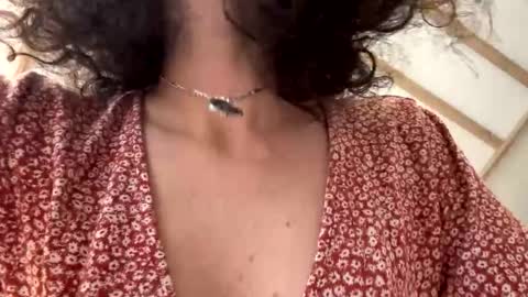 forbiddennvelvet online show from December 20, 2025, 10:55 am