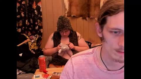 Forest Royalty online show from October 11, 2025, 2:22 am