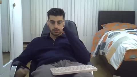 fortiori8 online show from November 12, 2025, 8:19 pm