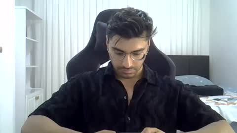 Snapshot of fortiori8 chatting on June 18, 2026, 6:56 pm fortiori8 online show from June 18, 2026, 6:56 pm