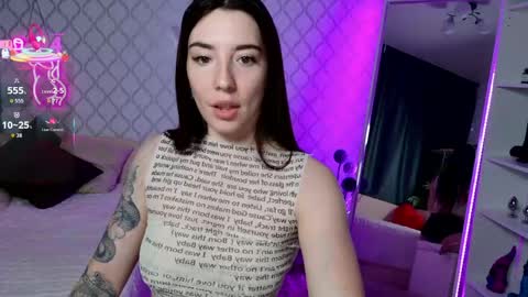 Lily online show from May 23, 2026, 1:00 am