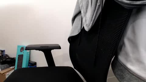 foster19422002 online show from January 3, 2025, 5:42 pm