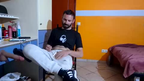 fotinakisdionisis696540 online show from October 12, 2025, 11:42 am