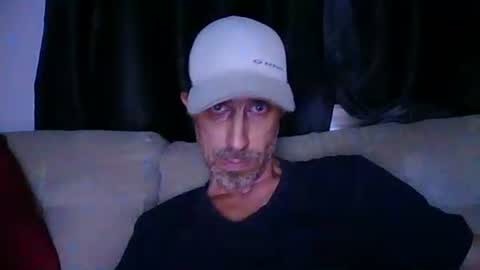 fouraide42 online show from March 27, 2026, 2:28 am