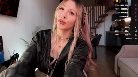 Snapshot of fox_eyesavage chatting on March 4, 2026, 12:11 pm Karina and online show from March 4, 2026, 12:11 pm