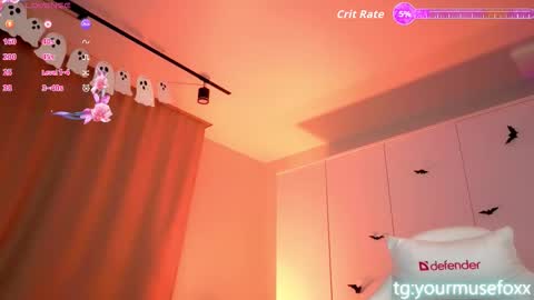 Snapshot of fox_muses chatting on November 21, 2025, 10:52 pm fox_muses online show from November 21, 2025, 10:52 pm