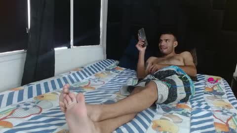 hellen avila online show from April 18, 2026, 7:58 pm