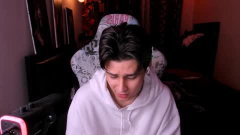 Foxicfu online show from March 31, 2026, 2:17 pm