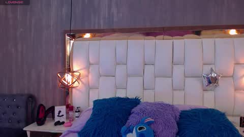 Snapshot of foxxy_dolce chatting on January 16, 2026, 8:13 pm Foxxy online show from January 16, 2026, 8:13 pm