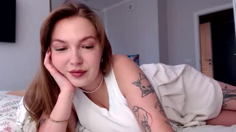 Cindy online show from October 8, 2025, 11:19 am
