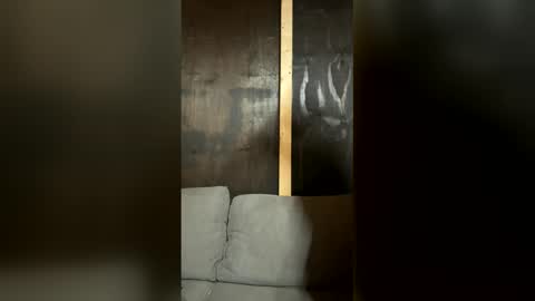 foxy1985777 online show from May 31, 2026, 9:27 pm