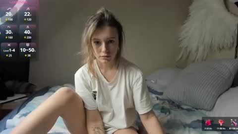 Foxy online show from February 17, 2025, 3:15 am