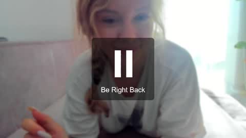 Foxy online show from May 27, 2026, 12:40 am